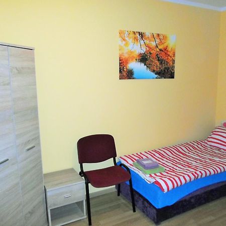Villa Jeziorki 71 Varsavia Camera foto