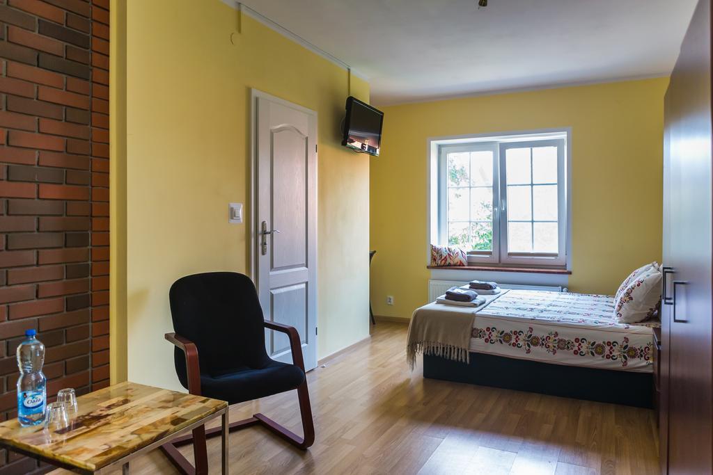 Villa Jeziorki 71 Varsavia Camera foto